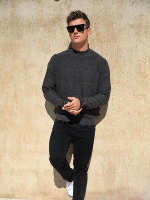 Blakely Huxley Knit Jumper Charcoal | WHITCX348