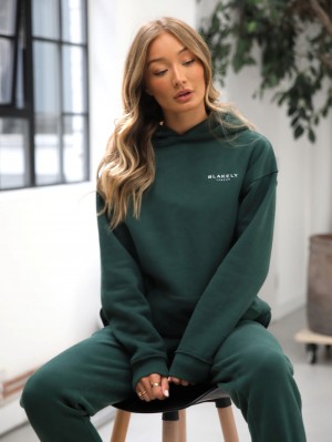 Blakely Universal Women's Relaxed Hoodie Verde Oscuro | UFWORX285