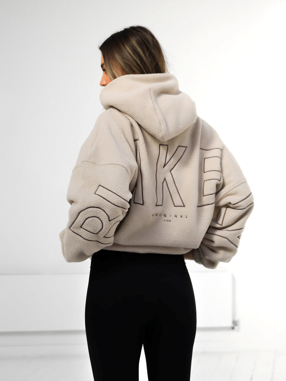 Blakely Borg Isabel Oversized Hoodie Tan | OXGHIP976