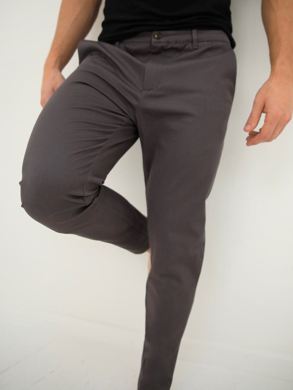 Blakely Cavill Slim Fit Tailored Chinos Charcoal | KHZYPL051