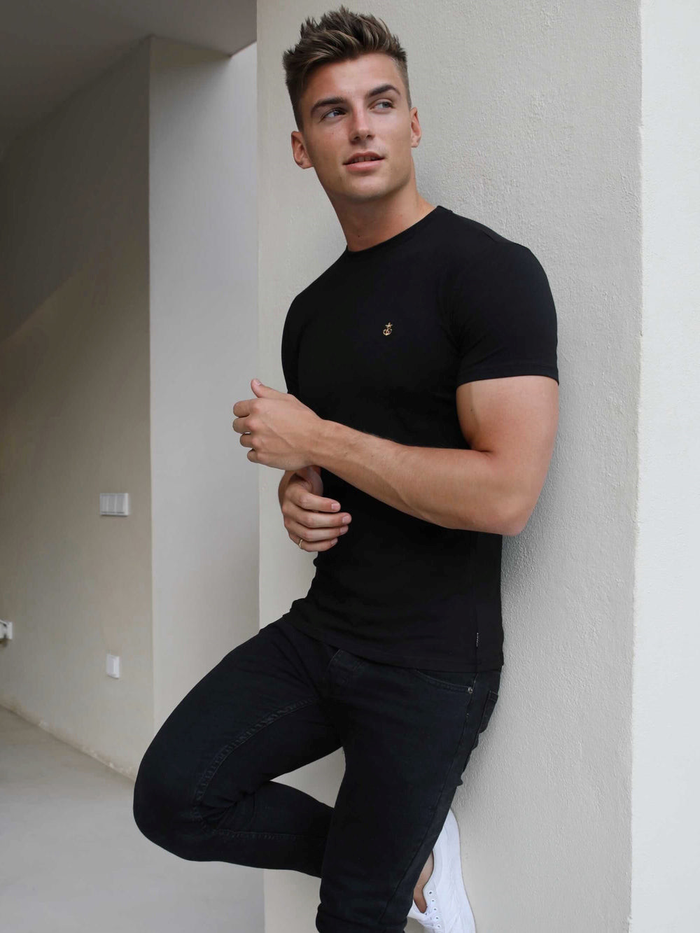 Blakely Conway T-Shirt Negras | OGHMVP425