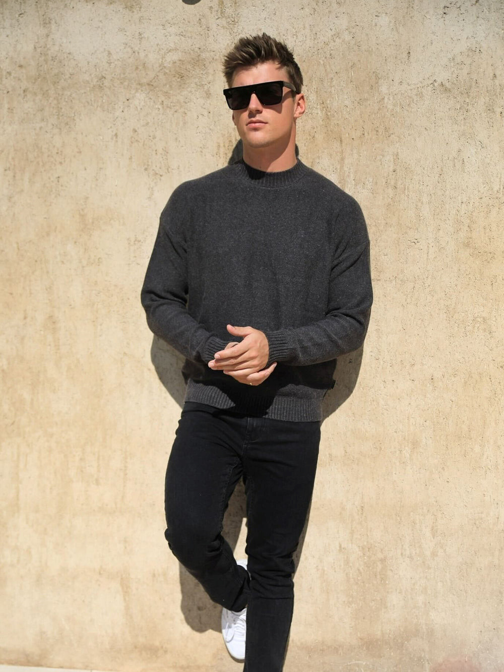 Blakely Huxley Knit Jumper Charcoal | WHITCX348