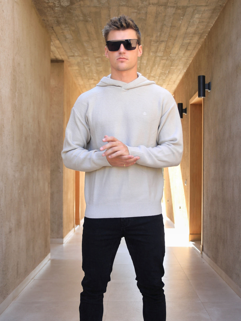 Blakely Huxley Knitted Hoodie Chalk | RJIOCK314