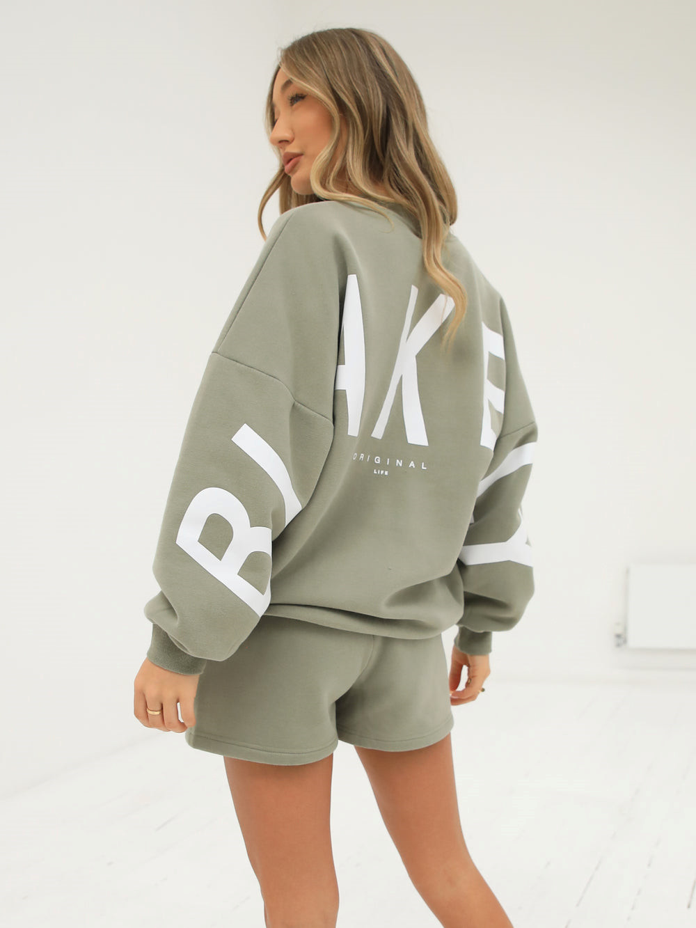 Blakely Isabel Jogger Shorts Verde Oliva | MWPYAG295