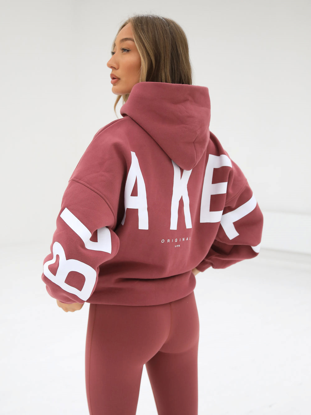 Blakely Isabel Oversized Hoodie Berry | MGLKWJ374