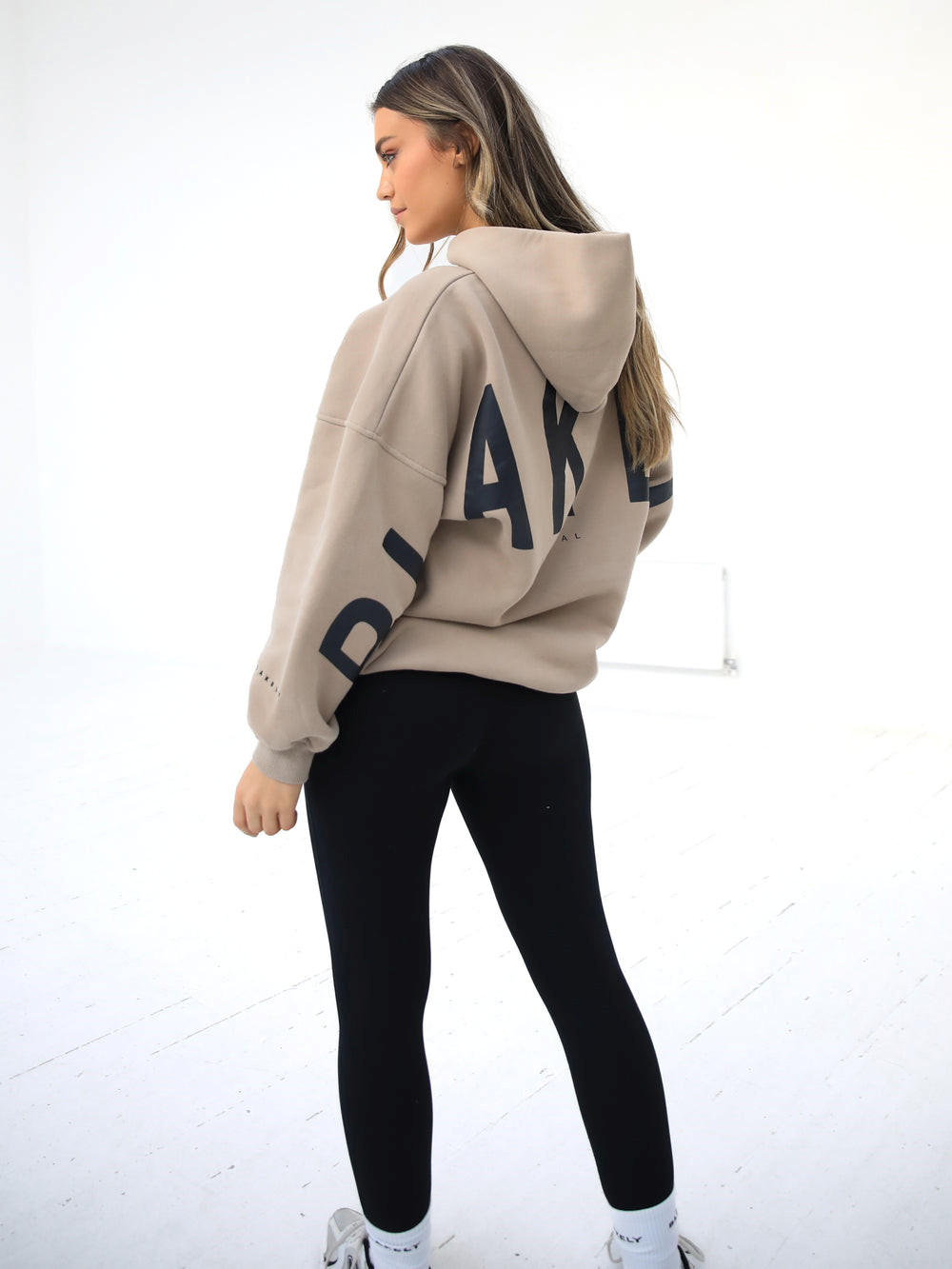 Blakely Isabel Oversized Hoodie Tan | PZDBNM702