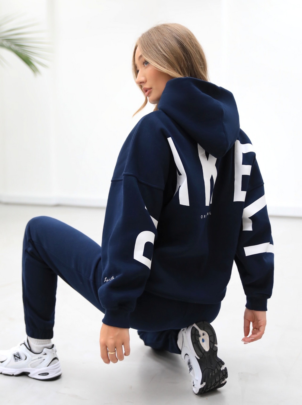Blakely Life & Style Isabel Oversized Hoodie Azul Marino Azules | VFNCLW632