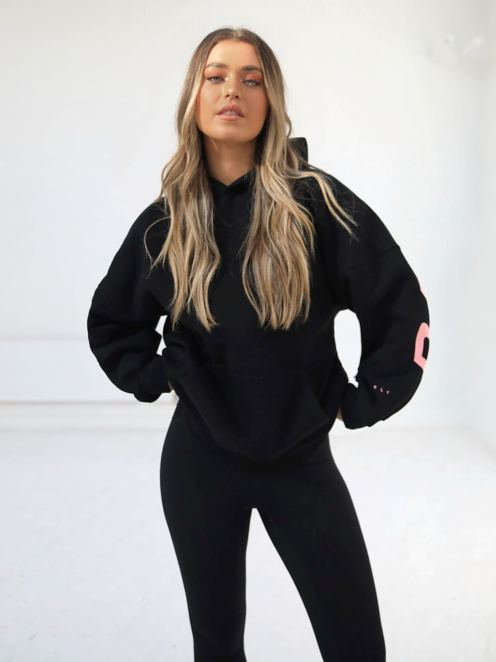 Blakely Members Isabel Oversized Hoodie Negras Rosas | FYLDZB502