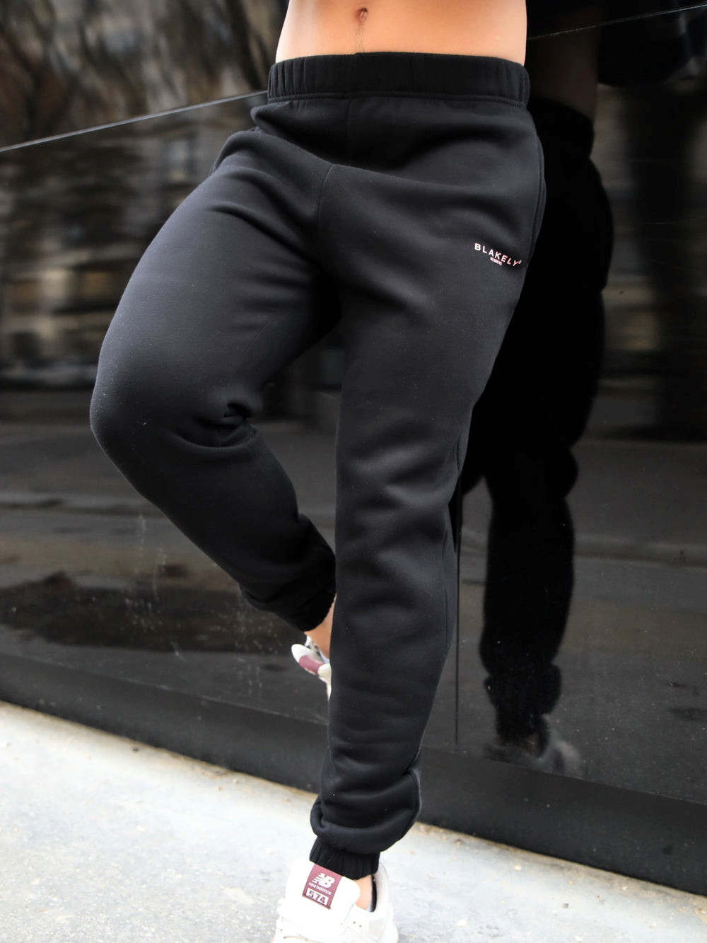 Blakely Members Sweatpants Negras Rosas | FRELUK645