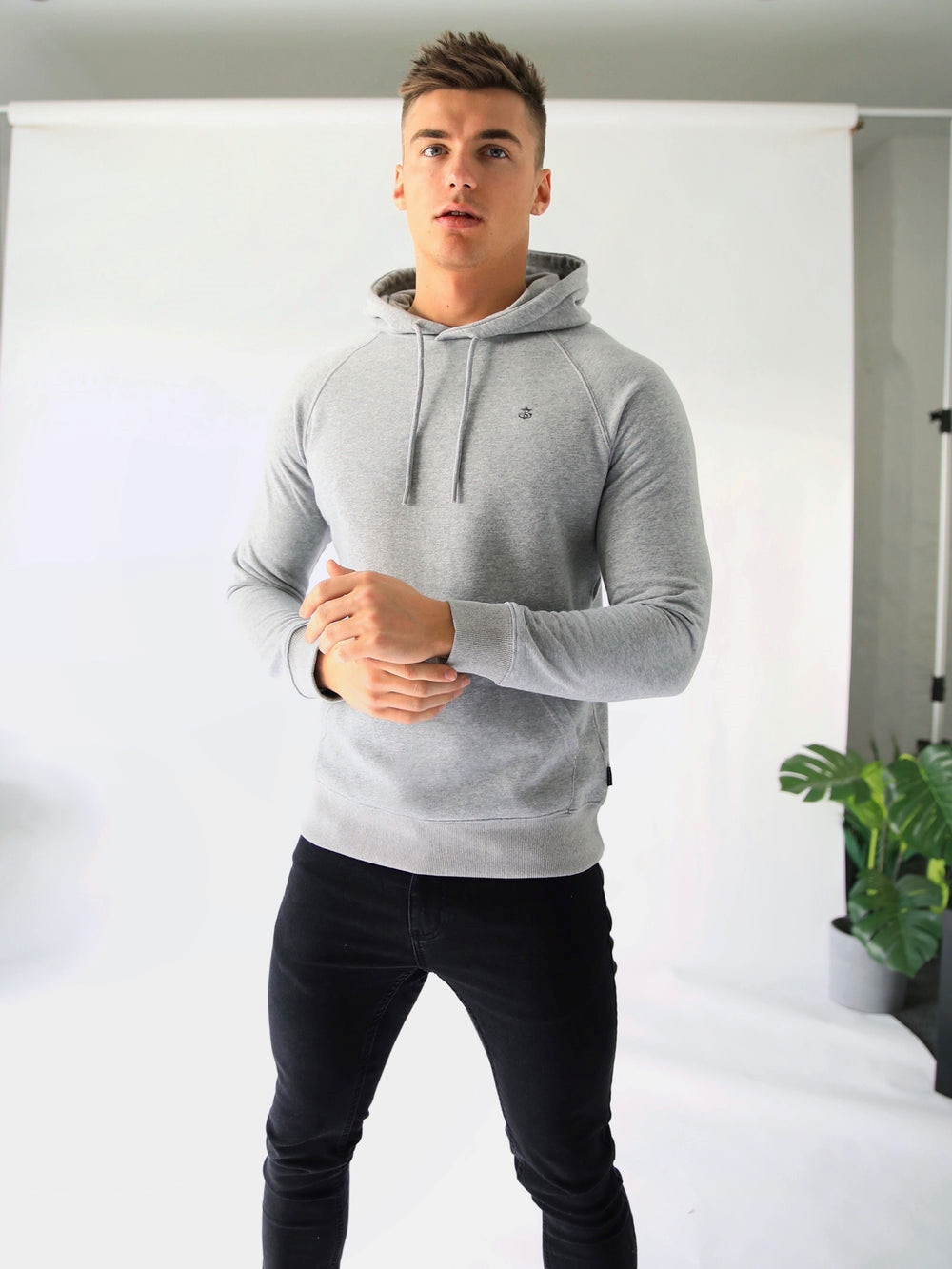 Blakely Praiano Hoodie Gris | TPSQMO241
