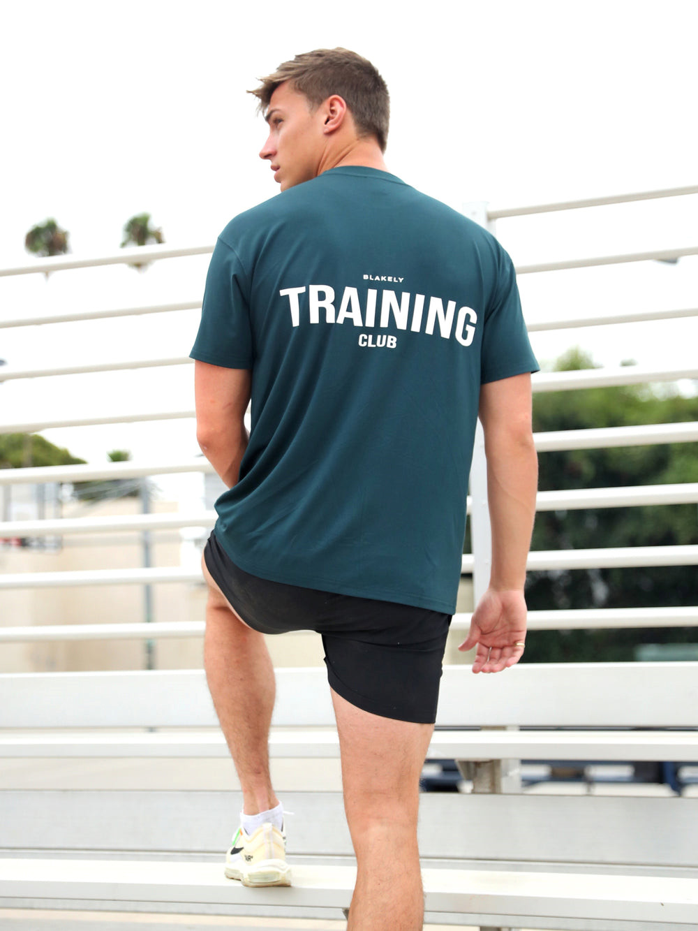 Blakely Relaxed Training T-Shirt Verde | YFXMBI293
