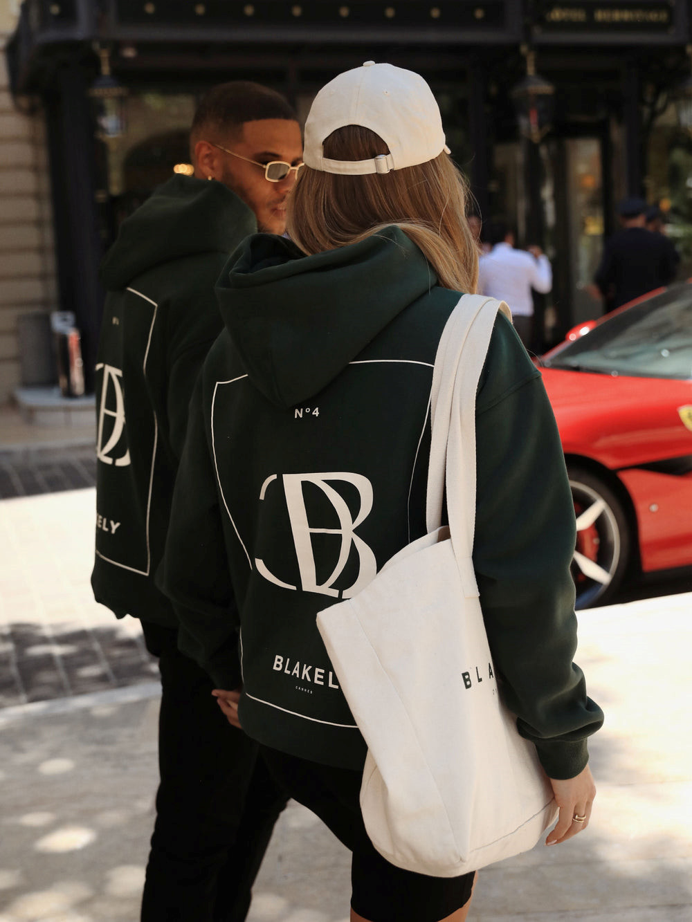Blakely Riviera Initial Relaxed Women's Hoodie Verde Oscuro | OUVIFR346