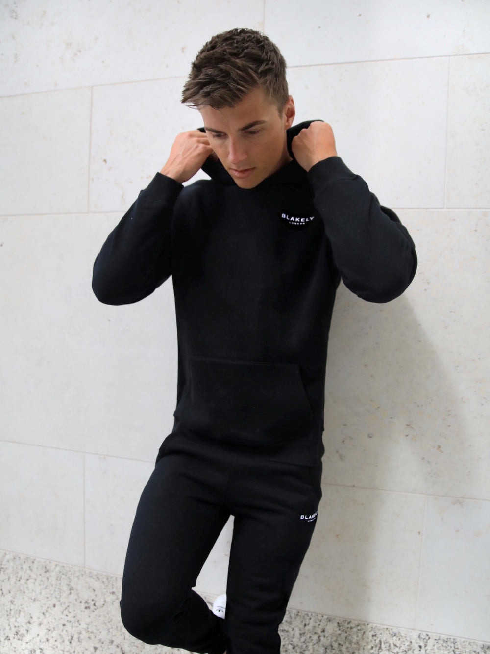 Blakely Universal Relaxed Hoodie Negras | ZGWCMU041