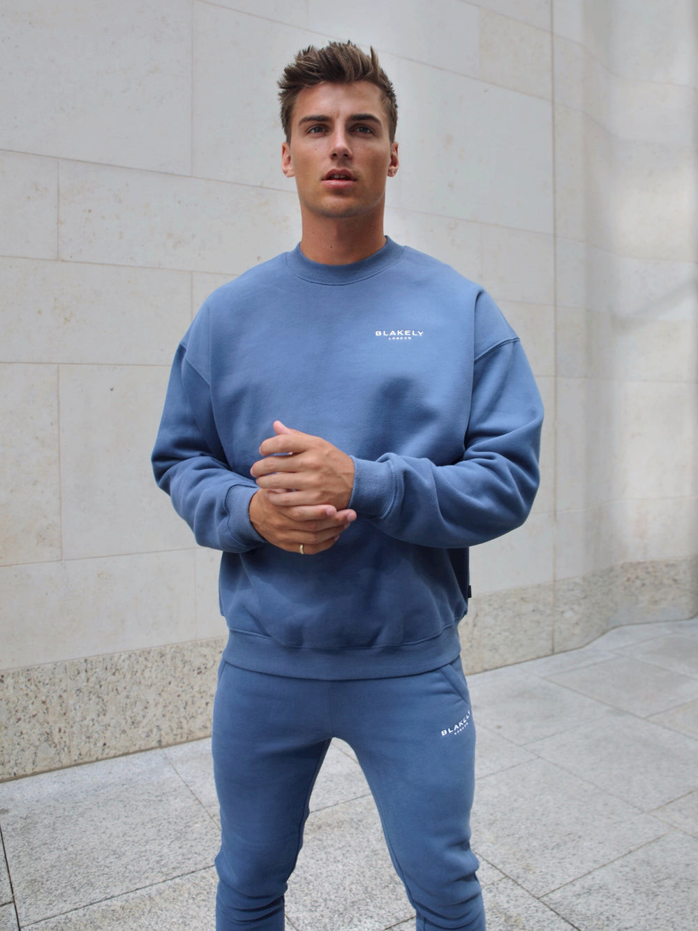 Blakely Universal Relaxed Jumper Azules | OZWMUB150