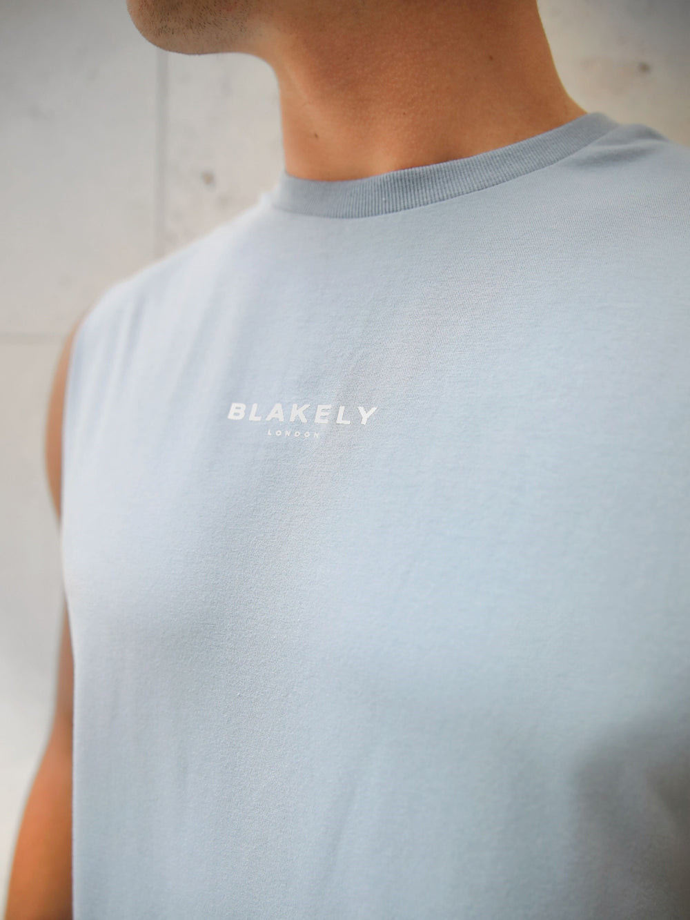 Blakely Universal Sleeveless Tee Azules | MICPGH256